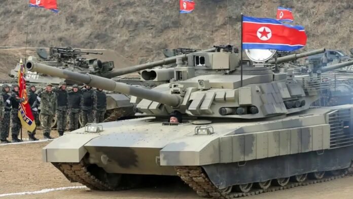 Ким Чен Ун е забелязан лично да тества "най-мощния" боен Ким Чен Ун е забелязан лично да тества "най-мощния" боен танк на Северна Корея по време на военни учения