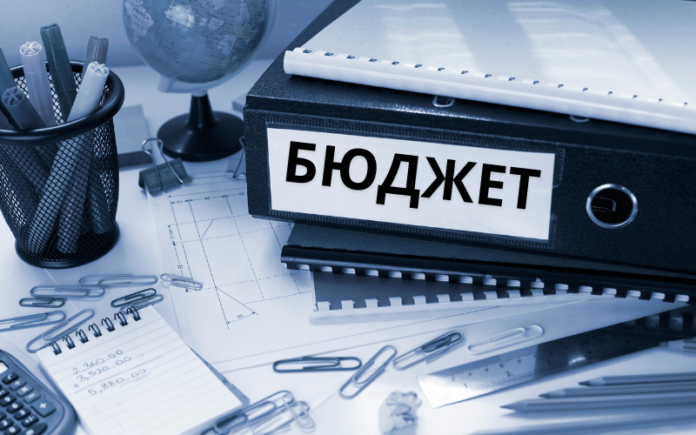 Бюджет 2026: Конфликт между управляващи и опозиция относно данъци, дългове