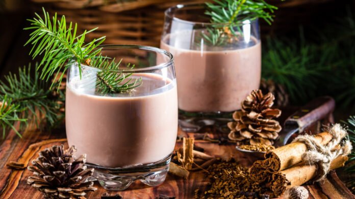 1766380960_768x432.jpg Коктейл Cola de Mono – вкусът на чилийската Коледа в чаша
