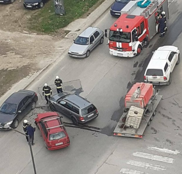 Сериозна катастрофа в Пловдив, пожарна на място за спасяване на