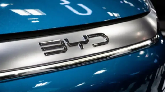 Китайската BYD поставя рекорди в Европа, докато Tesla губи позиции Китайската BYD чупи рекорди в Европа, докато Tesla продължава да губи позиции