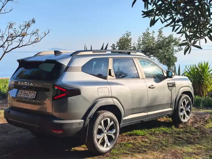Dacia Bigster G140: 1400 км пробег и икономичен разход на гориво за голям семеен SUV | Новини от България и Света Dacia Bigster G140: 1400 км пробег и икономичен разход на гориво за голям семеен SUV