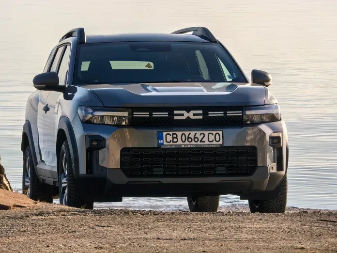 Dacia Bigster G140: 1400 км пробег и икономичен разход на гориво за голям семеен SUV | Новини от България и Света Dacia Bigster G140: 1400 км пробег и икономичен разход на гориво за голям семеен SUV