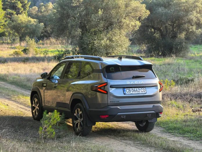 Dacia Bigster G140: 1400 км пробег и икономичен разход на гориво за голям семеен SUV | Новини от България и Света Dacia Bigster G140: 1400 км пробег и икономичен разход на гориво за голям семеен SUV