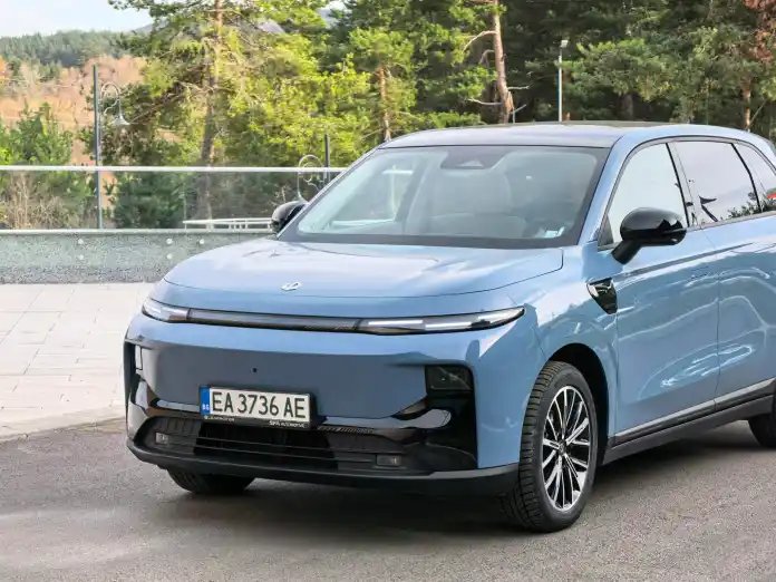 Край на „електричките са за богатите“? Leapmotor предлага пробег, оборудване и цена на хибрид в България | Новини от България и Света Край на „електричките са за богатите“? Leapmotor предлага пробег, оборудване и цена на хибрид в България