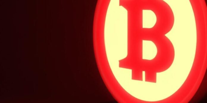 Биткойн се оттегля, докато притокът към ETF нараства и пазарната Биткойн се отдръпва, след като притокът към ETF се концентрира, а ликвидността на пазара отслабва