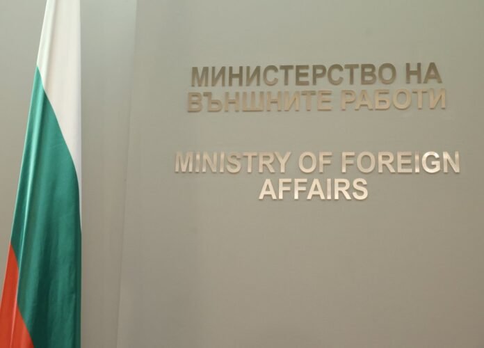 Министерство на външните работи подкрепя позицията на Германия относно хибридните