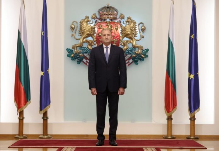 Президентът Румен Радев отправи поздравление за Рождество Христово към българите