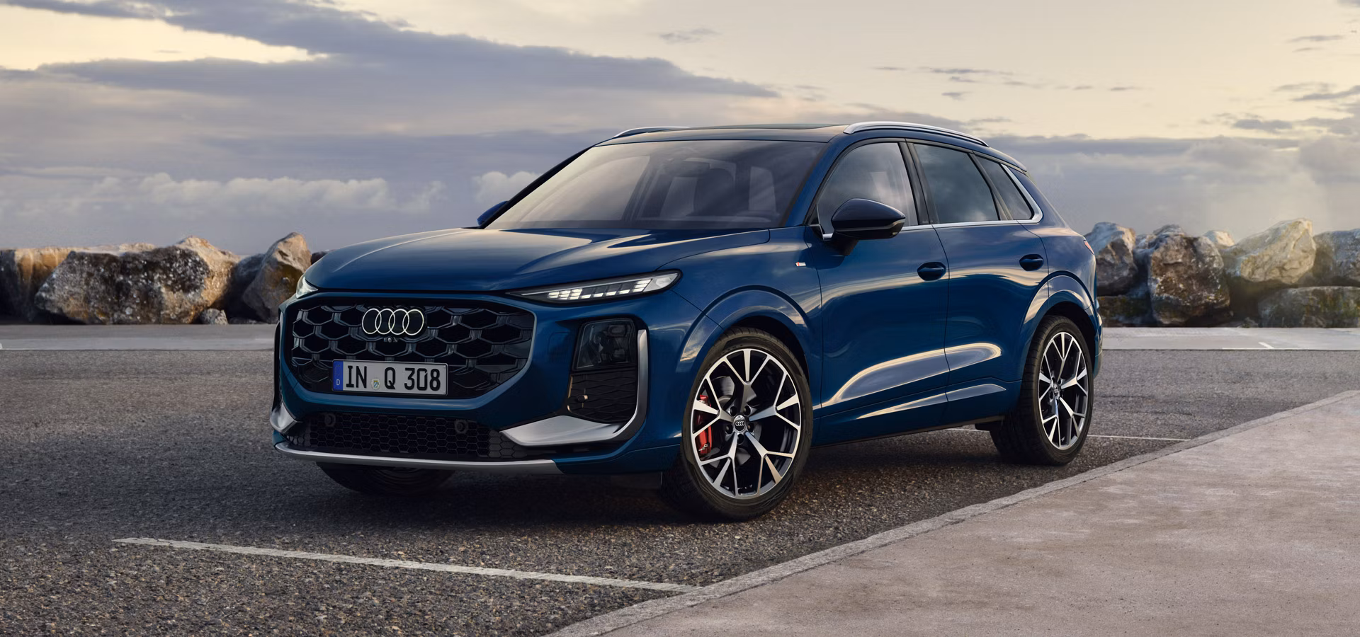 Градът вече има нов любимец: стилната премиера на новото Audi Q3 в България | Новини от България и Света Градът вече има нов любимец: стилната премиера на новото Audi Q3 в България