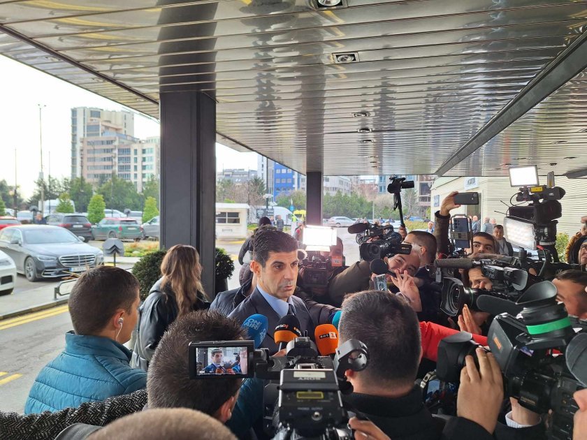 Оставката на Борислав Михайлов е приета от делегатите на Конгреса на БФС | Новини от България и Света Оставката на Борислав Михайлов е приета от делегатите на Конгреса на БФС