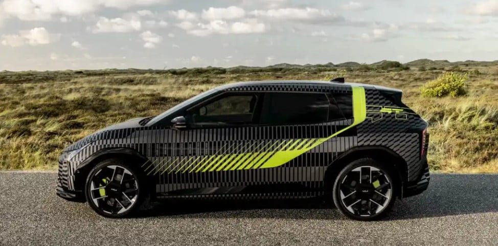 Спортният електрически кросоувър Kia EV5 GT засечен по пътищата преди официалната премиера | Новини от България и Света Спортният електрически кросоувър Kia EV5 GT засечен по пътищата преди официалната премиера
