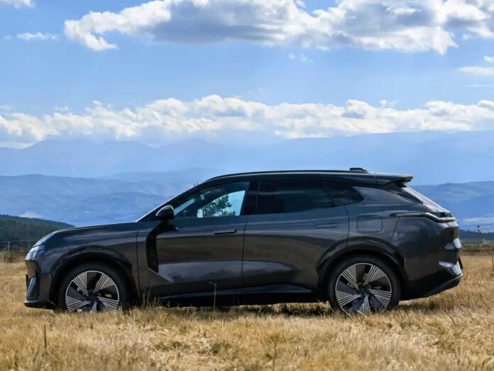 Лице в лице с Lynk & Co: Китайско ДНК и Лице в лице с Lynk & Co: Китайско ДНК и шведски акцент с амбиции да променят автомобилния пазар