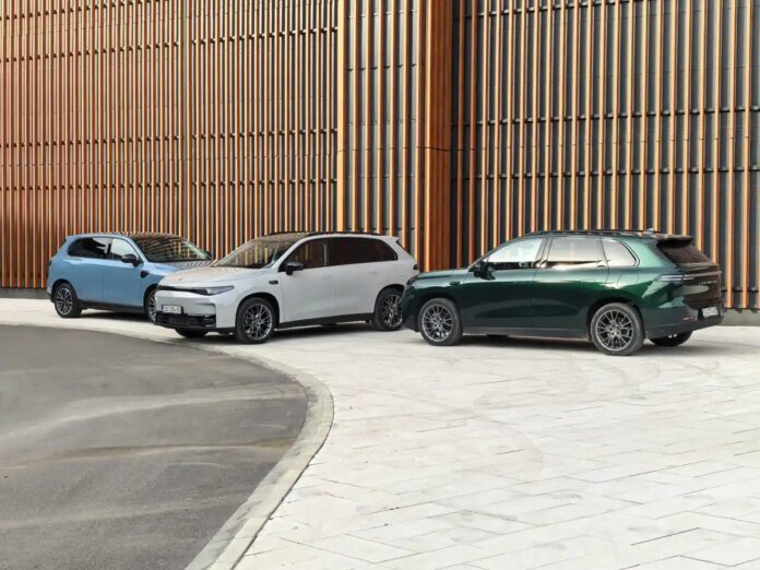 Край на „електричките са за богатите“? Leapmotor предлага пробег, оборудване Край на „електричките са за богатите“? Leapmotor предлага пробег, оборудване и цена на хибрид в България