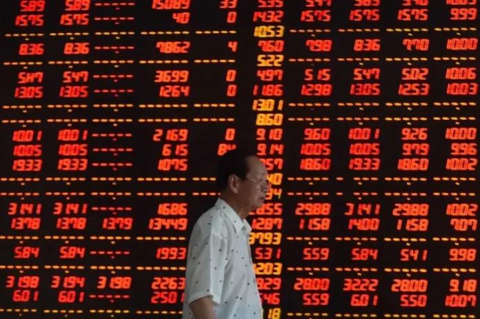Циркулиращ доклад на Fundstrat предсказва корекция на криптовалутите в началото Циркулиращ доклад на Fundstrat предупреждава за крипто корекция в началото на 2026 г.