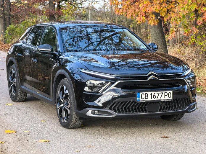 Citroën C5 X Plug-in Hybrid: Автомобил от бъдещето, вдъхновен от златните години на автомобилостроенето | Новини от България и Света Citroën C5 X Plug-in Hybrid: Автомобил от бъдещето, вдъхновен от златните години на автомобилостроенето