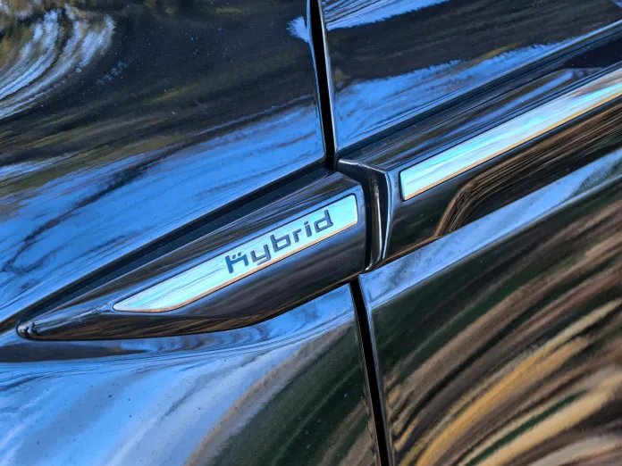 Citroën C5 X Plug-in Hybrid: Автомобил от бъдещето, вдъхновен от златните години на автомобилостроенето | Новини от България и Света Citroën C5 X Plug-in Hybrid: Автомобил от бъдещето, вдъхновен от златните години на автомобилостроенето