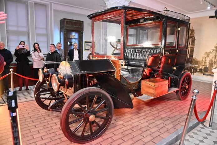 140 години от първия автомобил с двигател: Началото на Mercedes-Benz 140 години от първия автомобил с двигател: Началото на Mercedes-Benz и ерата на автомобилите