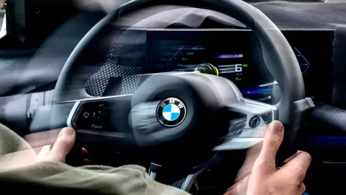 BMW отзовава хиляди автомобили заради проблем с неконтролируемо въртене на BMW отзовава хиляди автомобили заради проблем с неконтролируемо въртене на волана