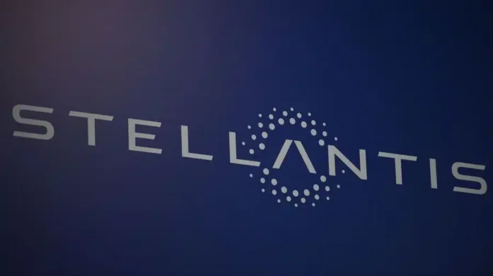 Stellantis ще внедри китайски технологии за по-евтини електромобили Fiat, Opel Stellantis ще внедри китайски технологии за по-евтини електромобили Fiat, Opel и Peugeot