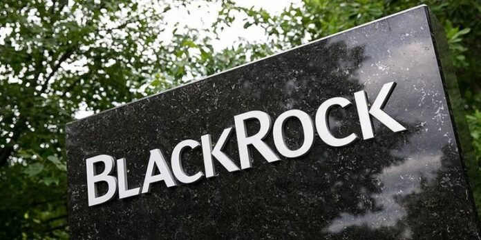 BlackRock подготвя стратегически ход за стейкинг в Ethereum ETF BlackRock подготвя стратегически ход за стейкинг в Ethereum ETF